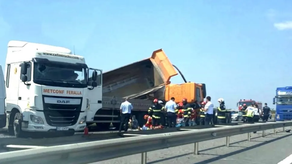 Accident în lanț, în jud. Argeș: au fost implicate două basculante, o autoutilitară şi un camion - două victime, circulație restricționată