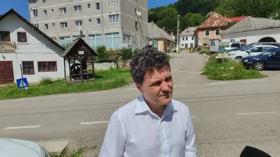 Nicușor Dan, criticat dur de avocatul Toni Neacșu: El poate apela la voluntari fără probleme, Călin Georgescu – nu!