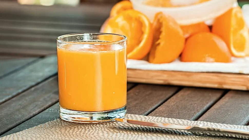Băutura care te scapă de stres. Se prepară repede din doar câteva ingrediente