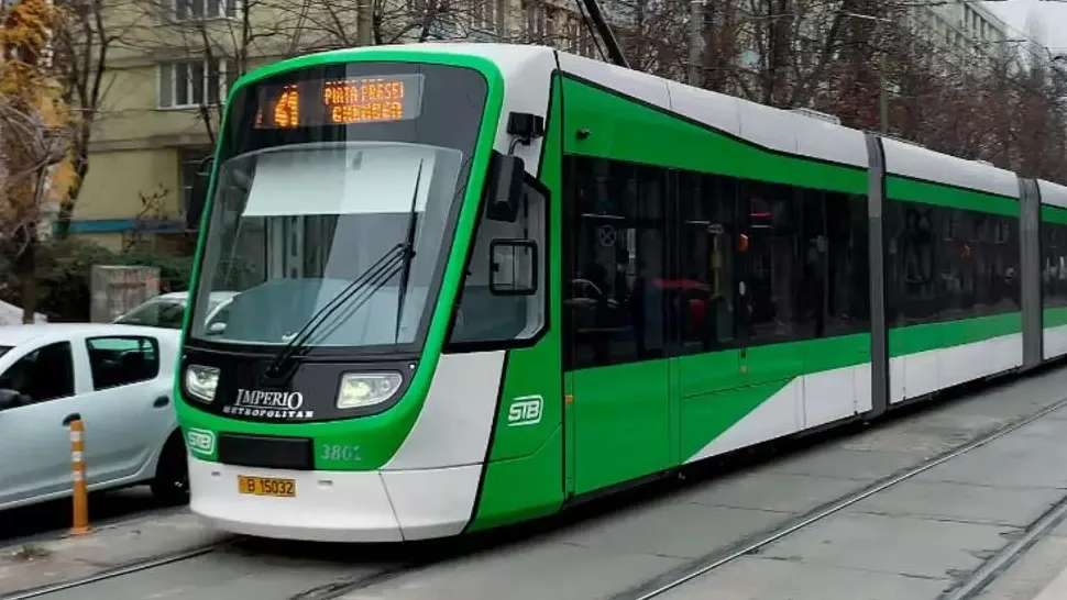 Liniile 41, 93, 205, 331 și 335 vor avea program prelungit joi. Concertul Scorpions ține tramvaiele și autobuzele pe traseu până la miezul nopții