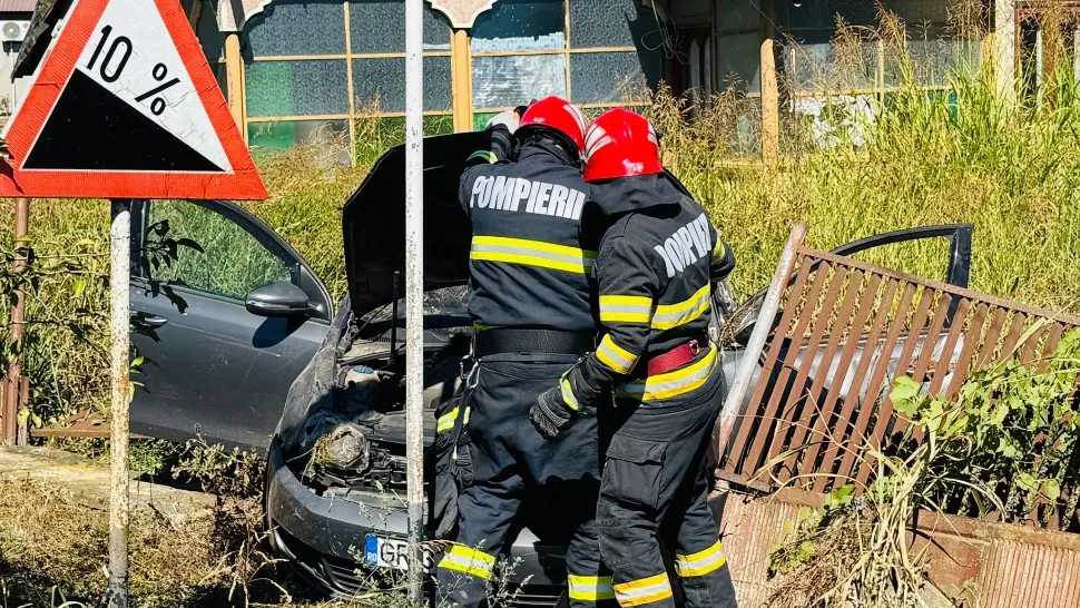 Două femei rănite într-un accident rutier. Mașina a ieșit de pe carosabil