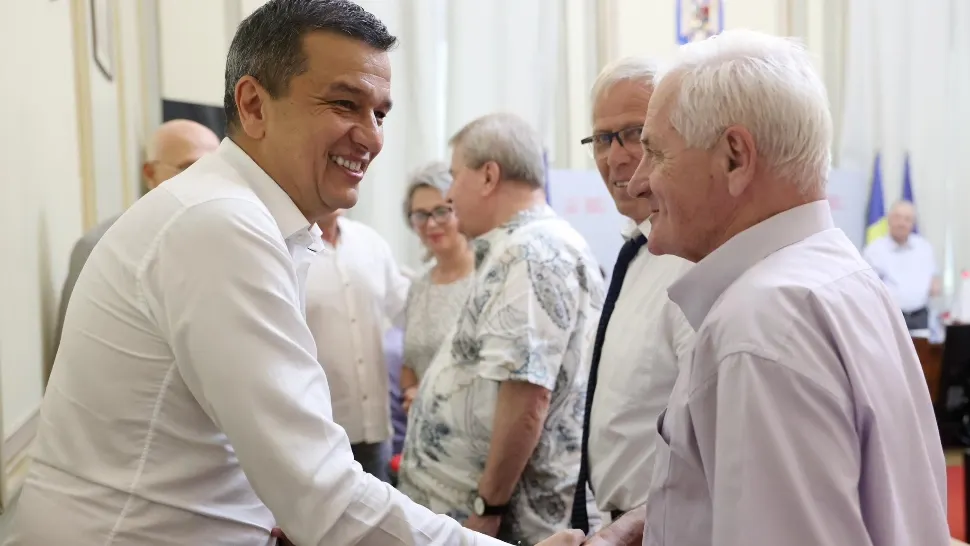  Grindeanu, mesaj de Ziua Persoanelor Vârstnice: "A apăra nivelul de trai al pensionarilor cu venituri reduse rămâne o prioritate"