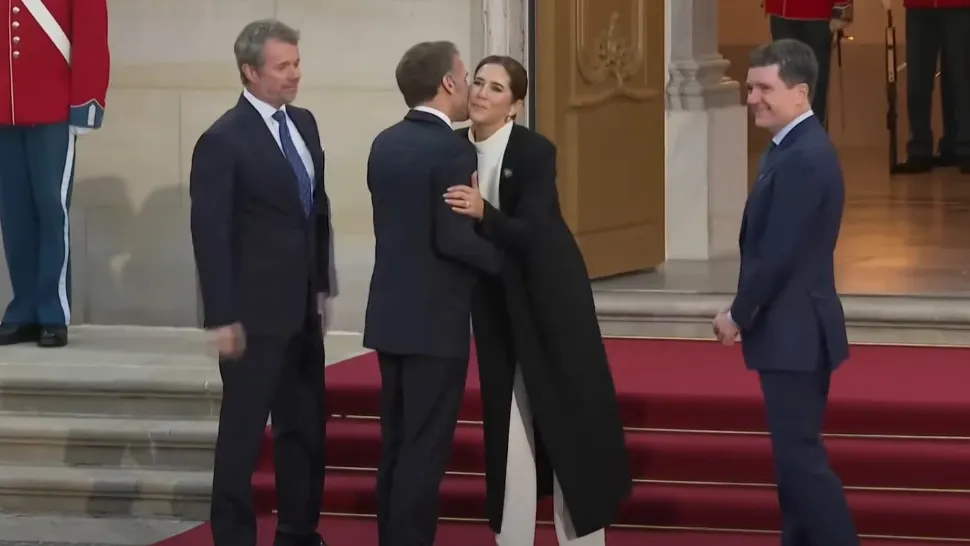 Francezii s-au săturat definitiv de Macron. Cota de încredere i s-a prăbușit de tot