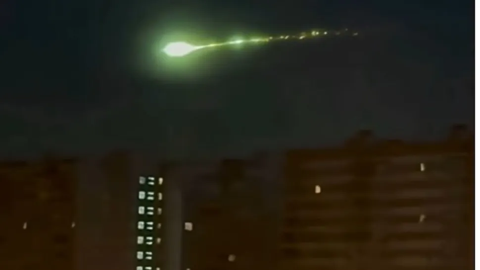 Alertă în Rusia. O minge de foc verde a luminat capitala Moscova VIDEO