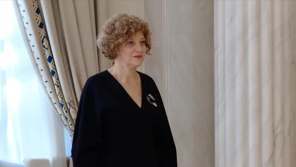 Manevre disperate. Oana Gheorghiu apelează la presiuni emoționale și lecții de morală pe e-mail pentru a bloca moțiunea