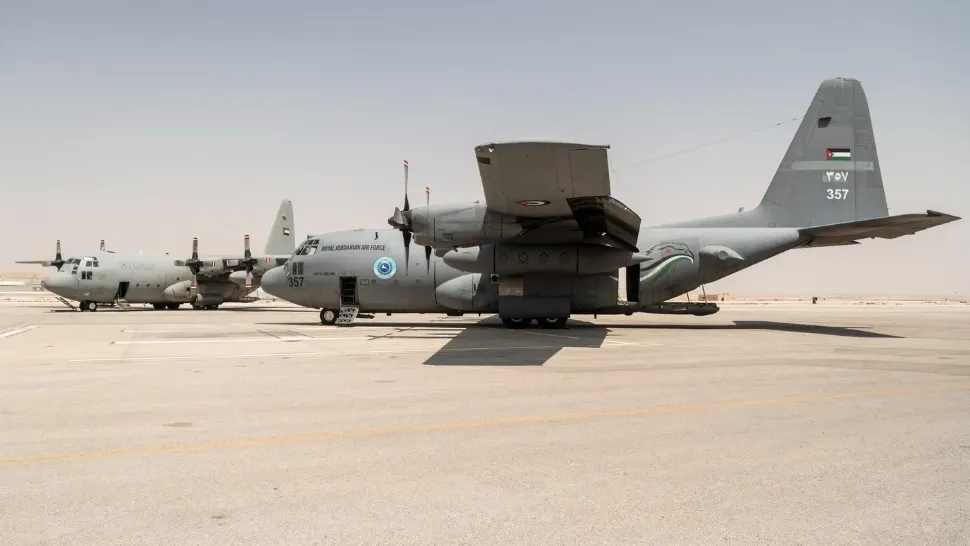O bază aeriană din Germania, în alertă. Foc tras asupra unui avion militar după decolare