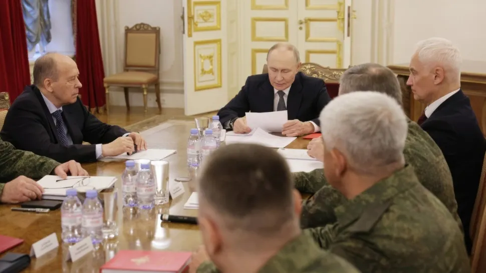 Rusia vrea să pună la muncă „paraziții”. Măsuri fără precedent împotriva șomajului și a muncii la negru
