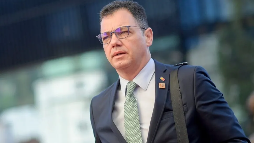 Afacerile murdare din jurul Guvernului. Conexiunile dintre secretarul general Radu Oprea, fugarul Sebastian Ghiță și baronii Prahovei