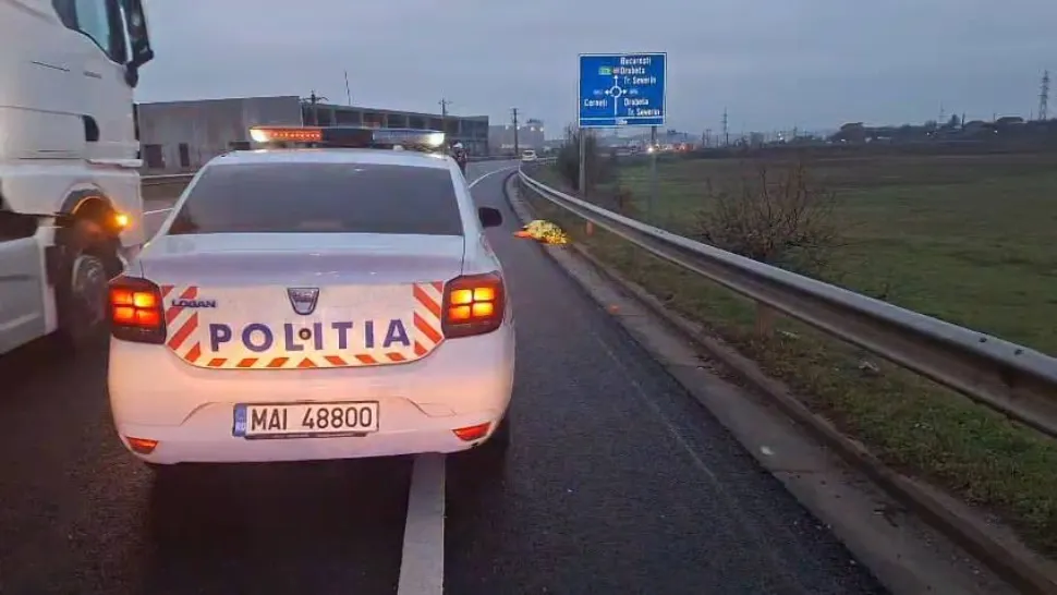 Tragedie absurdă pe centura Severinului: o femeie, lovită succesiv de două autovehicule. Victima a murit