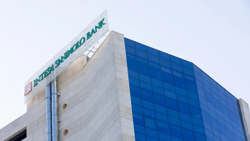 Recomandări pentru clienții First Bank după integrarea în Intesa Sanpaolo Bank Romania: ghid de activare a serviciilor (P)