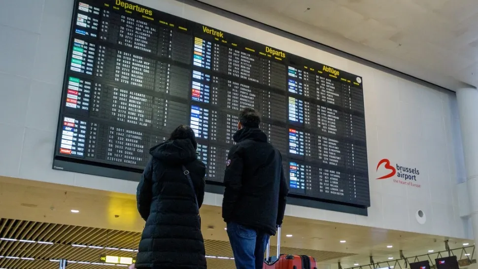 Alertă în aer: spațiul aerian deasupra Bruxelles-ului, închis după apariția unor drone neautorizate