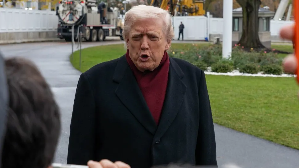 Trump zguduie iar scena internațională și spune că propunerea actuală pentru Ucraina nu este oferta sa finală