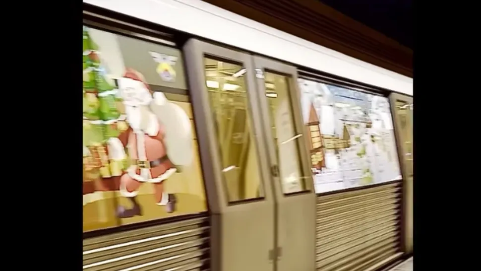 Metrorex aduce Crăciunul în subteran: tren decorat festiv, pe magistralele M1 și M3