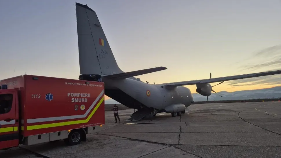 Misiune umanitară de urgență. Doi pacienți cu arsuri grave, transferați la Bruxelles cu o aeronavă a Forțelor Aeriene Române