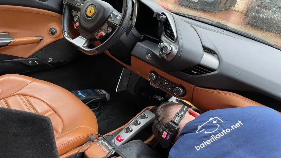 Iarna lovește bateriile auto: specialiștii avertizează șoferii