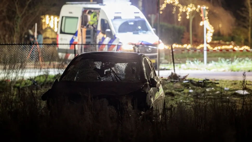 Panică la Nunspeet, în Olanda: Nouă persoane rănite după ce o mașină a intrat în mulțime. Trei dintre ele sunt în stare gravă