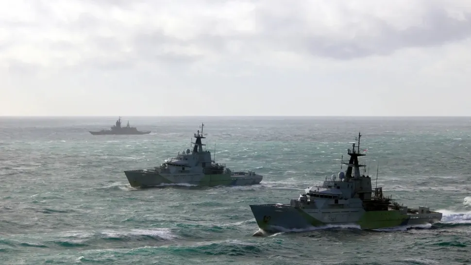 Nave de război rusești, interceptate de marina britanică în Canalul Mânecii. Avertisment pentru Rusia: „Știm exact ce face marina lui Putin”