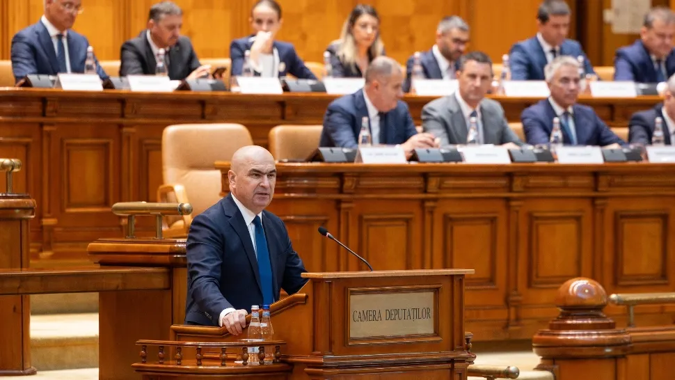 Moțiunile împotriva premierului Bolojan și a unor miniștri USR au PICAT. Opoziția lansează acuzații grave la adresa Coaliției care l-a susținut – LIVE TEXT