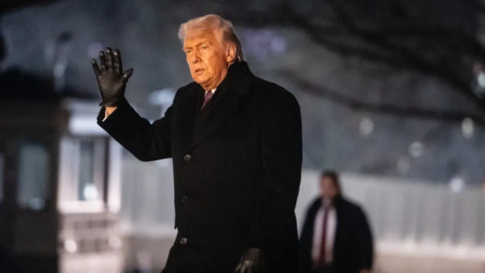 Trump a avertizat că o flotă uriașă se îndreaptă spre Iran. USS Abraham Lincoln și grupul său de atac au părăsit Marea Chinei de Sud