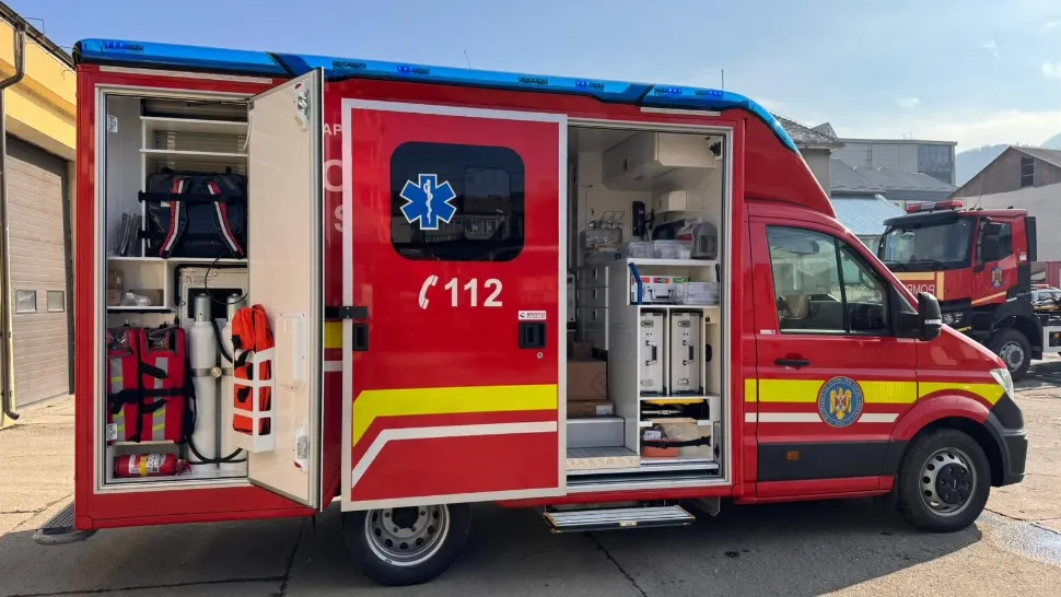 Investiție „românească”, în județul Neamț.  Au cumpărat ambulanțe, dar nu încap pe rampele spitalelor
