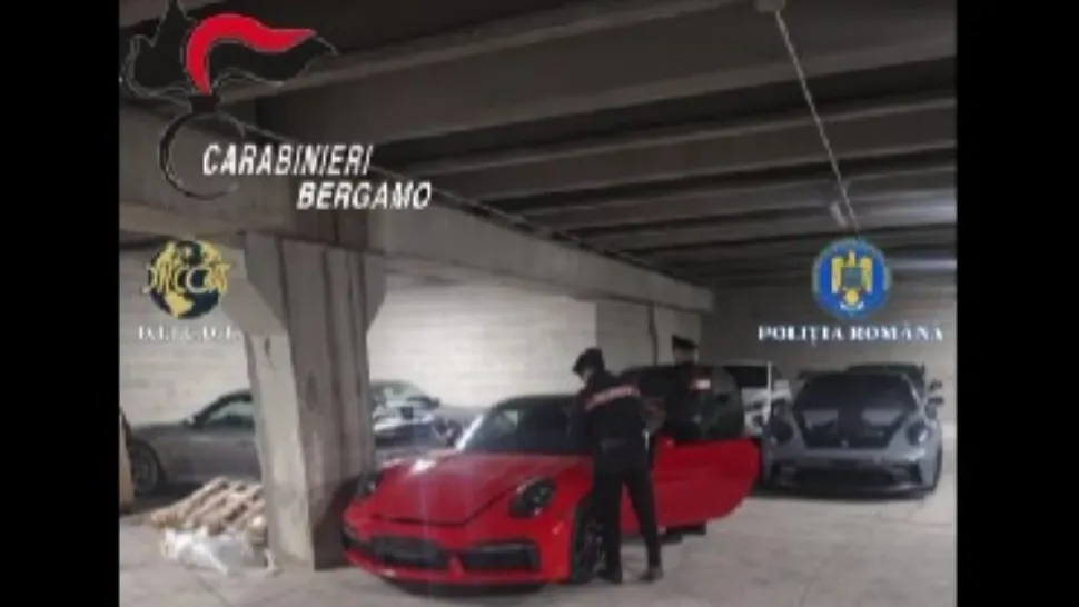 20 de mașini de lux, evaluate la 1,7 milioane de euro, descoperite în Italia într-un dosar de fraudă cu credite și leasing
