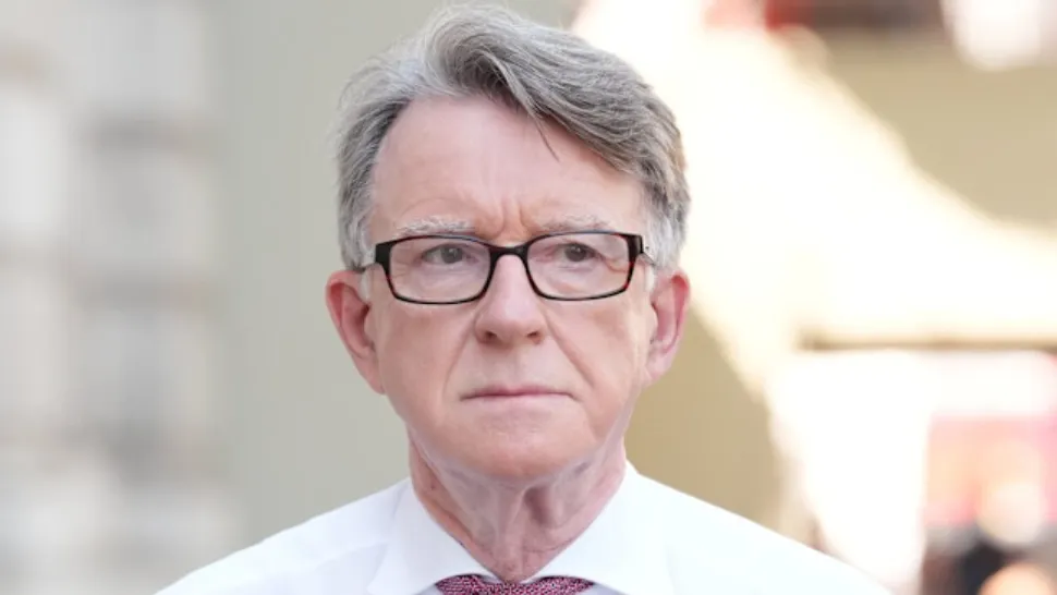 Dosarul Epstein: Peter Mandelson, fostul ministru britanic anchetat pentru fapte de abuz în serviciu, eliberat pe cauține