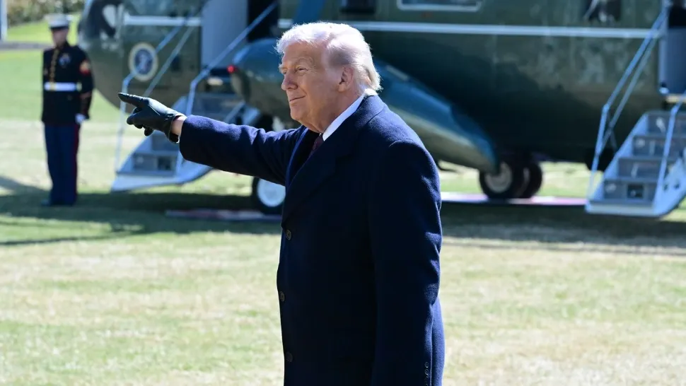 Trump vine cu o nouă expresie: vrea o „preluare prietenoasă de control” asupra unei țări din apropiere