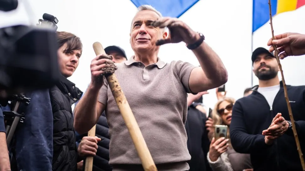 Dosarele lui Călin Georgescu, ținute la sertar. Care e miza?