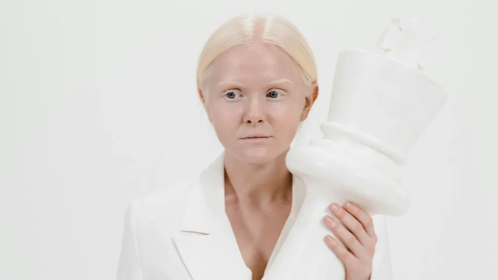 Țara care a aprobat primul implant cerebral comercial. Care este scopul acestei premiere mondiale