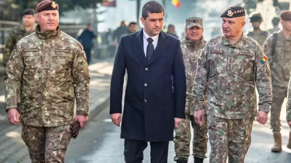 Ministrul Apărării, noi detali despre drona care a lovit blocul din Galați: ”A zburat la o altitudine insuficientă, astfel încât avioanele de vânătoare să poată să tragă”