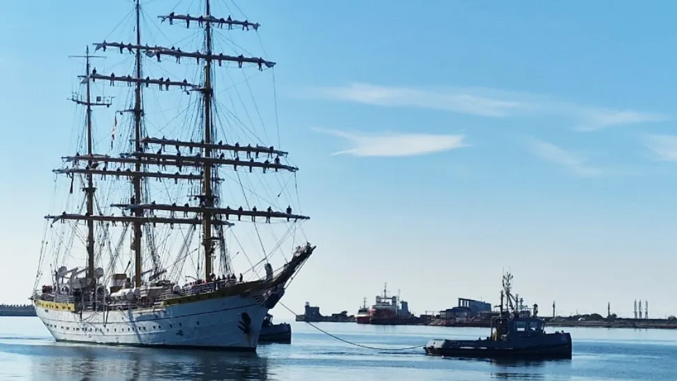 Nava-școală „Mircea” pornește într-un marș transatlantic de 150 de zile: misiune de instruire și reprezentare până în SUA