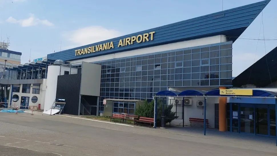 Aterizare cu peripeții în Târgu Mureș. Vântul a pus la încercare cursa venită din Budapesta