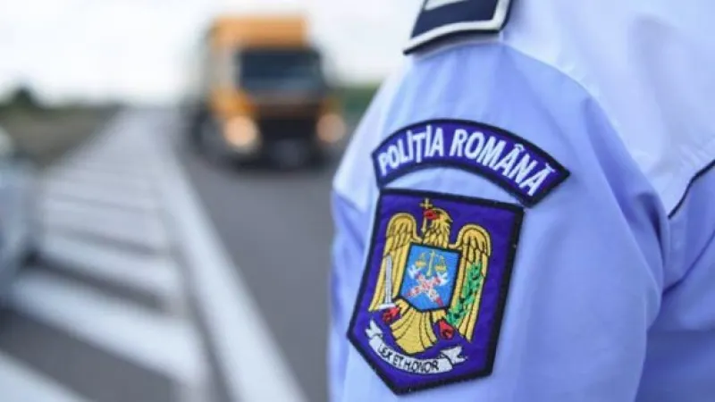 Accident în Maramureș, între un autoturism și un autocar. O femeie și fiica sa de 7 ani au fost rănite