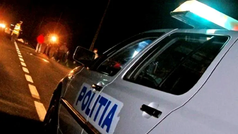  Accident în județul Sibiu. Șase persoane au fost rănite în urma impactului dintre un microbuz și o căruță