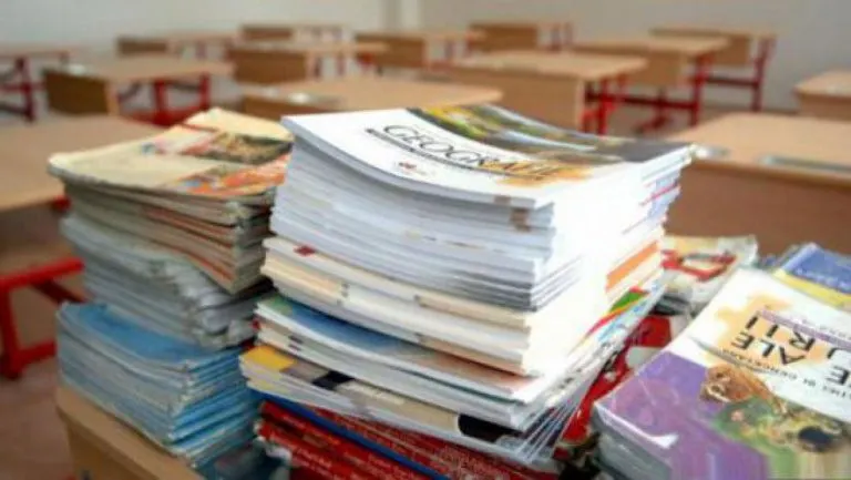 Ministrul Educației, despre achiziția manualelor de clasa a IX-a: „Am accelerat procedura: de la 10 la 7 luni”