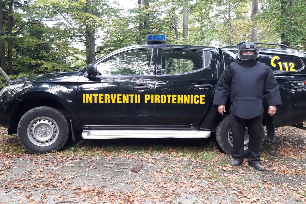 Amenințare cu bombă la Tribunalul și Judecătoria Vaslui. Clădirea, evacuată de urgență