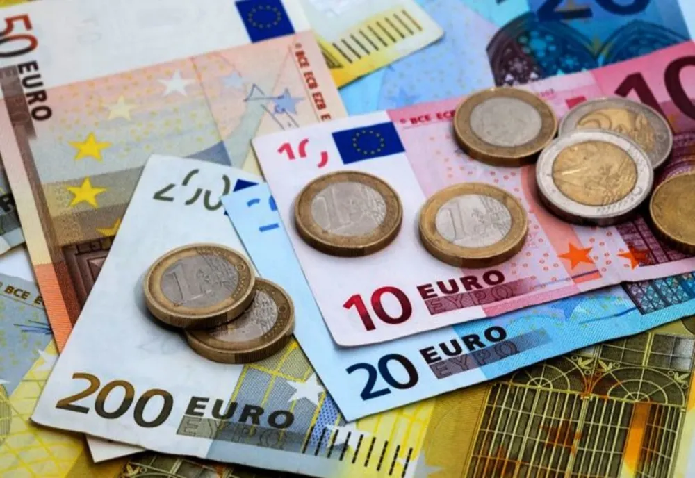 Trecerea la euro devine certitudine? Ministrul Investițiilor Europene oferă primul calendar concret