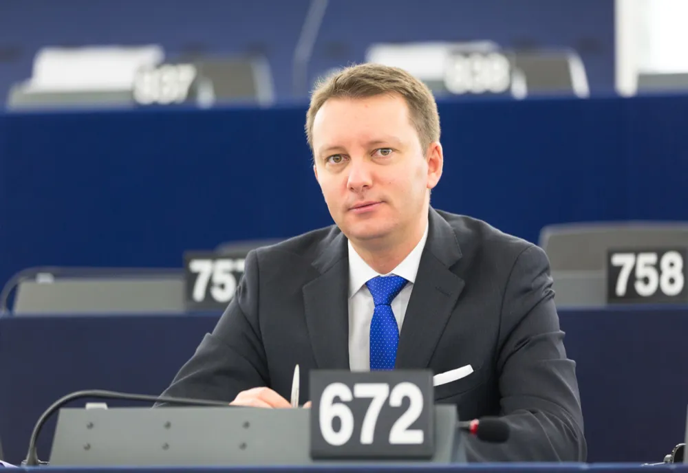 România riscă să piardă 770 de euro, Bolojan pasează vina. Siegfried Muresan: "PSD va fi singurul vinovat"