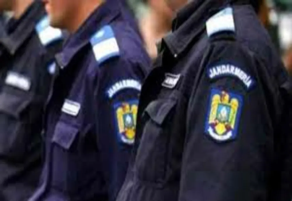 Doi jandarmi, agresați la metrou Basarab în timpul deplasării suporterilor Dinamo. Un bărbat a fost arestat pentru 30 de zile