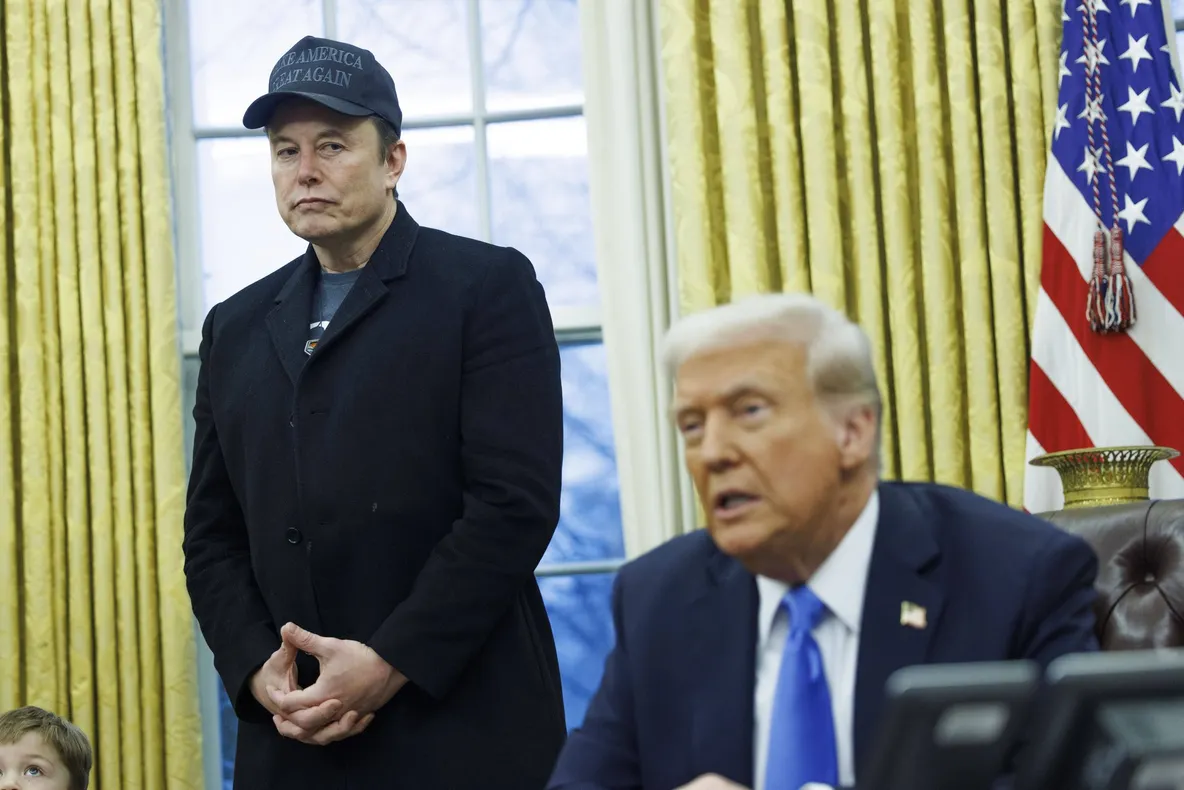 Elon Musk, rol-cheie la Pentagon. Miliardarul va coordona proiectul privind „viitorul războiului”