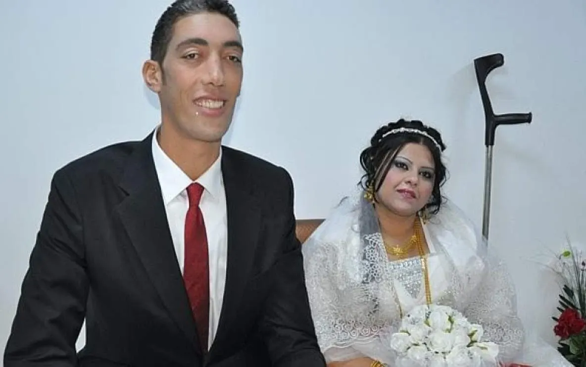   Divorț neașteptat: cel mai înalt om din lume s-a despărțit de soție după 8 ani de mariaj