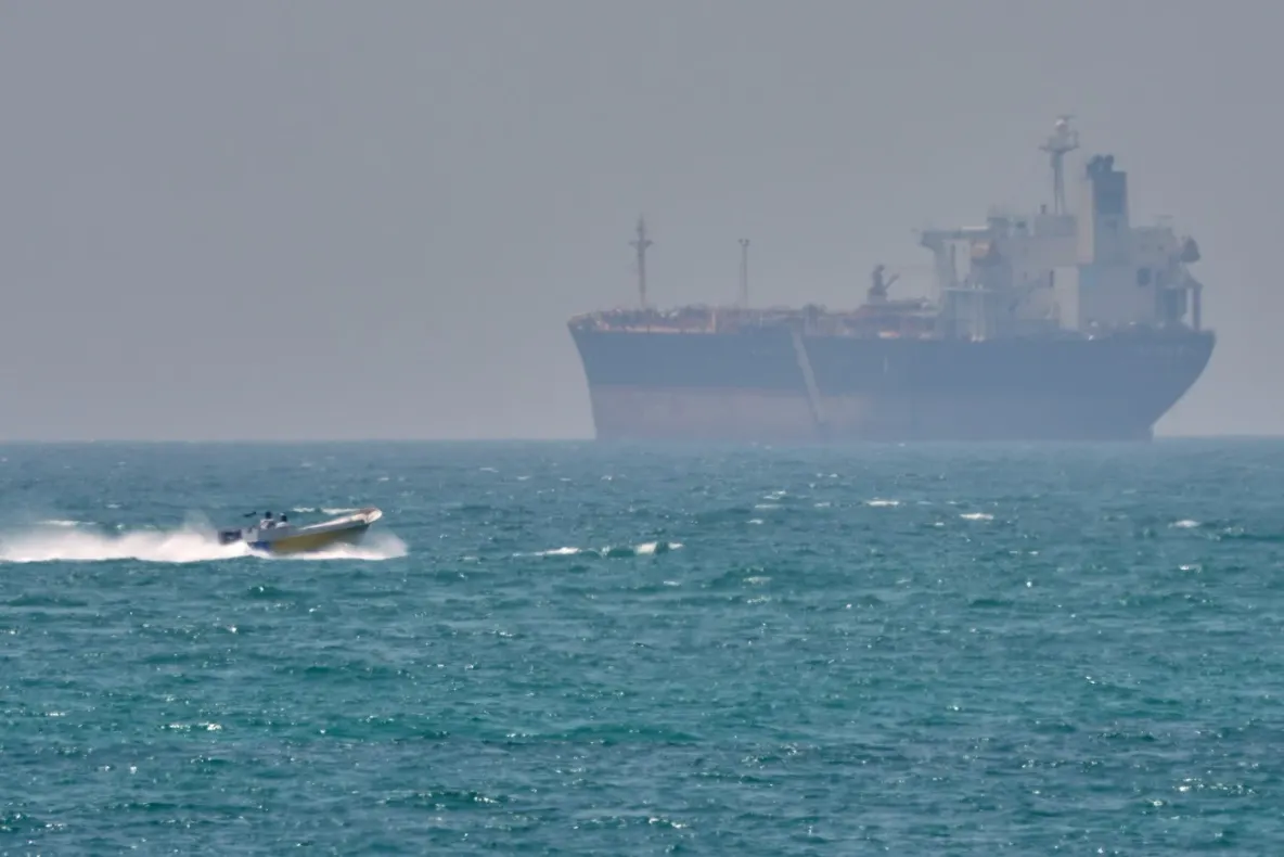 Germania trimite nave de deminare în Marea Roșie. Strâmtoarea Ormuz, în continuare periculoasă pentru traficul maritim