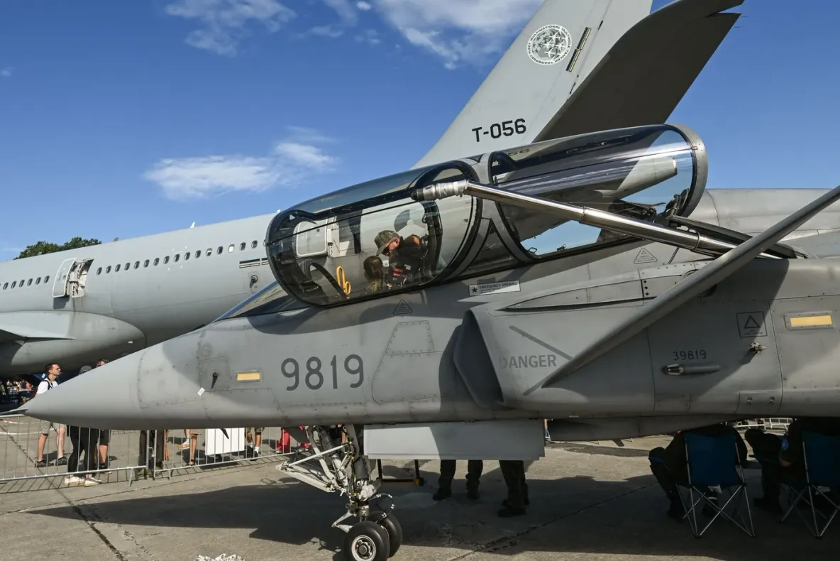 Suedia trimite Ucrainei 16 avioane Gripen Ucrainei. Decizia poate schimba raportul de forțe pe front