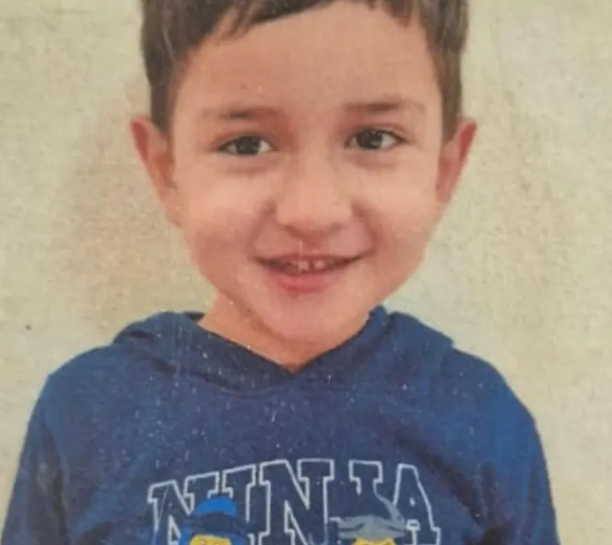 Băiatul de 5 ani dispărut în Sibiu, căutat de sute de persoane pentru a treia zi 