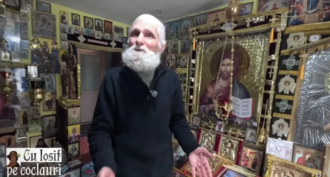 Nea Gheorghe și-a transformat casa într-un adevărat altar. Povestea unui om care trăiește pentru suflet și mântuire