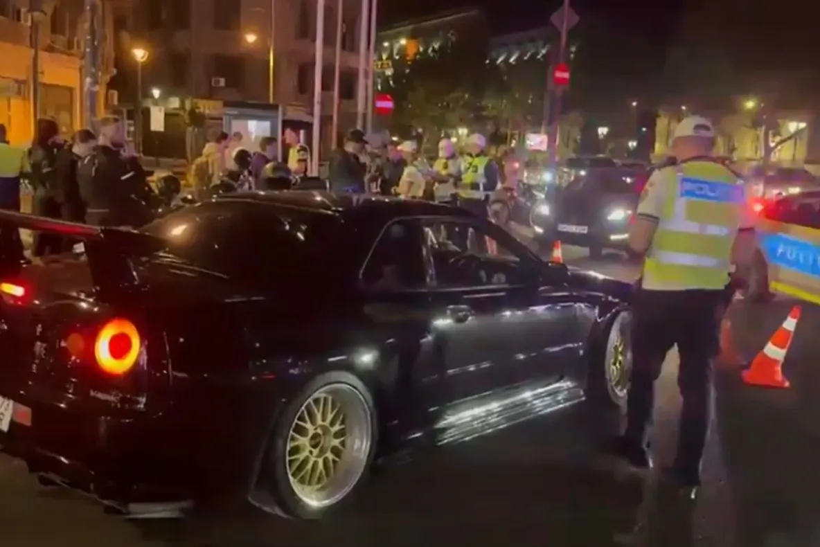 Razie de amploare în București: Zeci de șoferi și motocicliști lăsați fără taloane și permise VIDEO