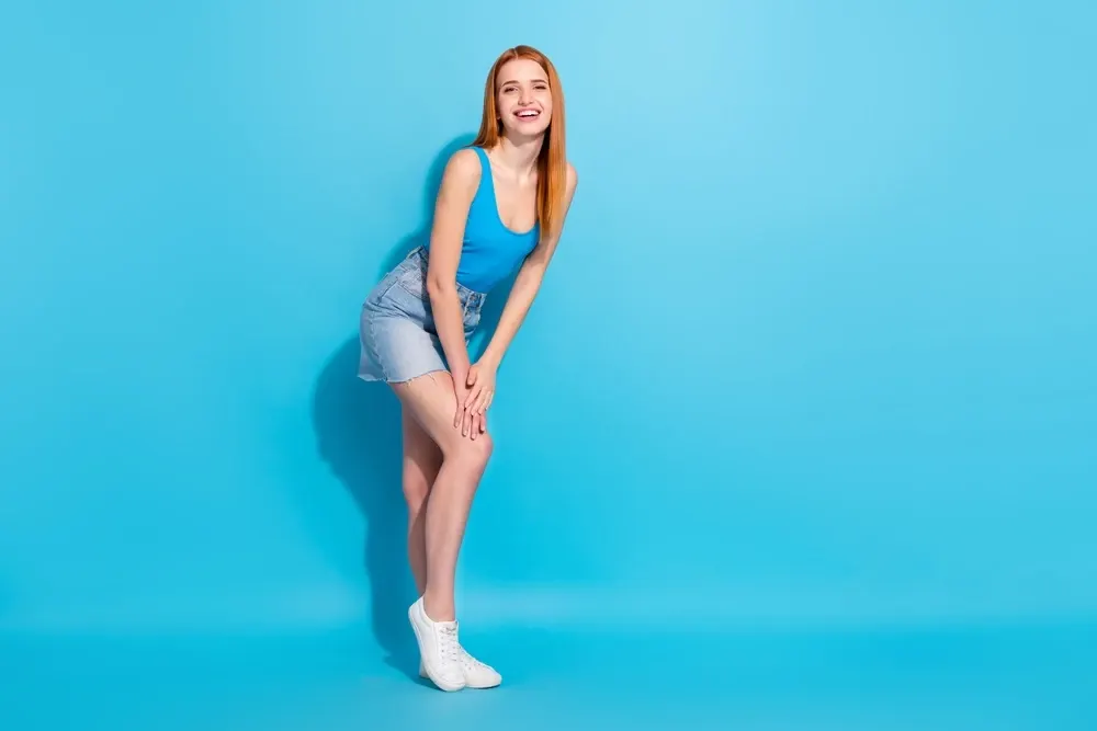Cum să porți pantalonii scurți? 8 idei de outfituri