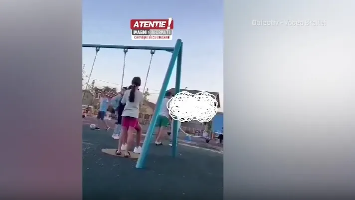 Adolescentă agresată la locul de joacă. Un adult și-a vărsat furia pe copilă