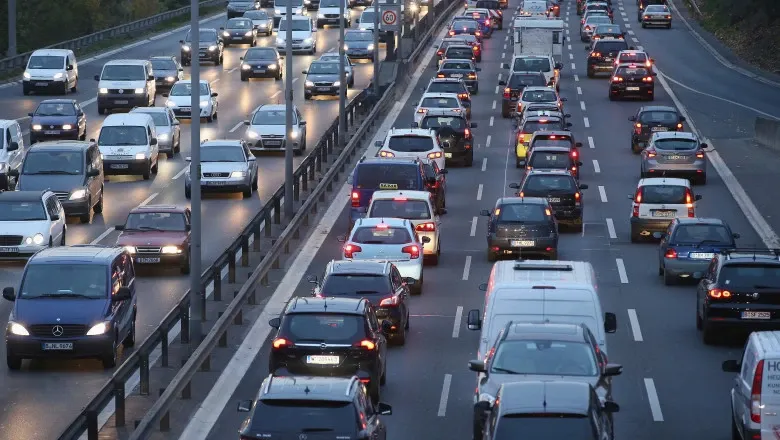 Germania schimbă regulile pentru șoferi de la 1 iulie. Amenzi de până la 30.000 de euro pentru conducătorii auto care nu respectă aceste reguli