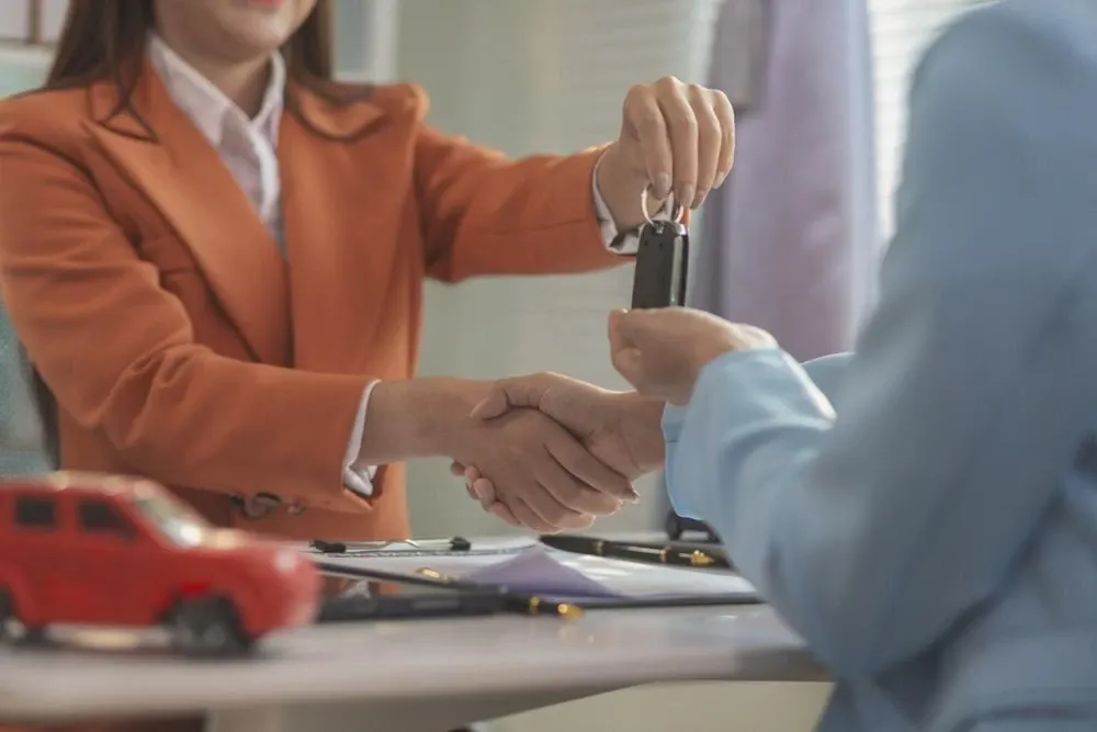 Cum funcționează leasingul auto și ce avantaje oferă? 